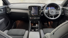 Volvo XC40 2.0 B4P Plus Dark 5dr Auto Petrol Estate